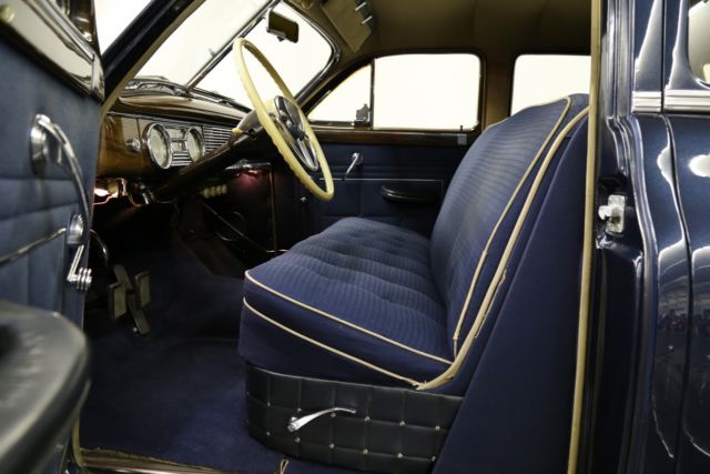 1948 Packard Super Eight Deluxe Sedan - photo 9