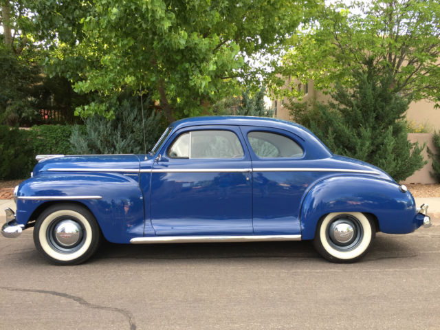 1948 Plymouth Special Deluxe Coupe, split seat, 5 passenger' 1948 Plymouth Special Deluxe Coupe