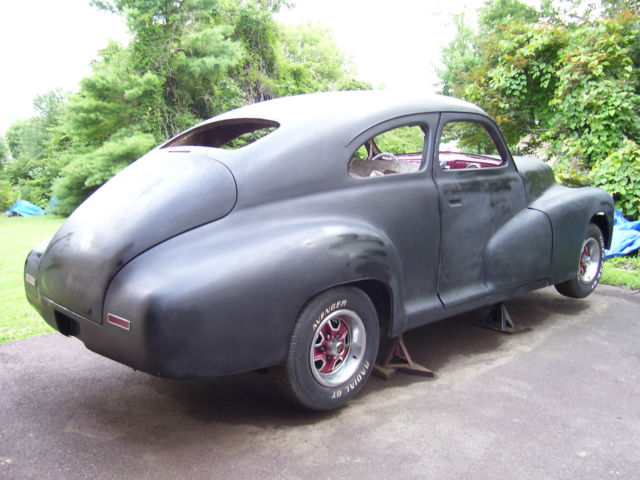 1948 Pontiac 2 dr Fastback - photo 2