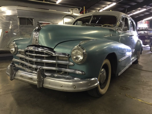 1948 Pontiac Silver Streak 8 Runs & drives great Straight 8 streamliner 1948 Pontiac Silver streak 8 streamliner Streamliner deluxe