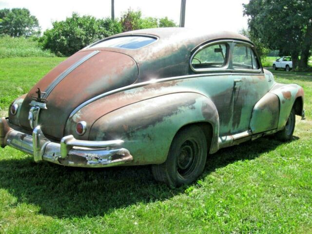 1948 PONTIAC SILVER STREAK 8 STREAMLINER TORPEDO FLEETLINE AEROSEDAN COUPE 1948 Pontiac Silver Streak