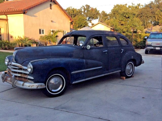 1948 Pontiac Silver Streak Straight 8 Stream Liner Aero Sedan Series 26 1948 Pontiac Silver Streak Streamliner