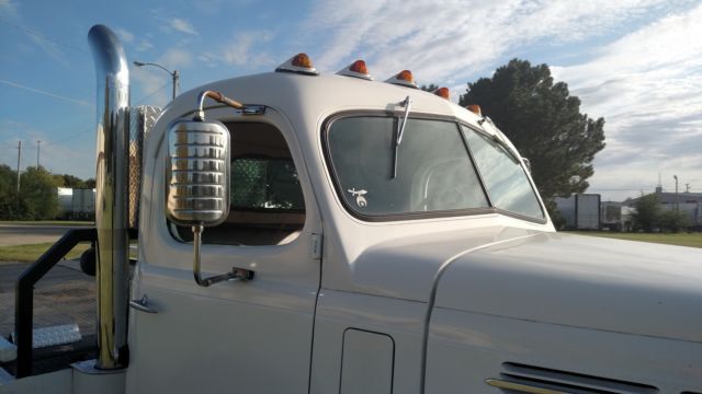 1948 Other Makes 1948 REO SPEEDWAGON CUSTOM TOW TRUCK - photo 10