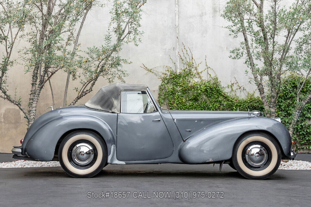 1948 Triumph 1800 Roadster Right-Hand-Drive - photo 10