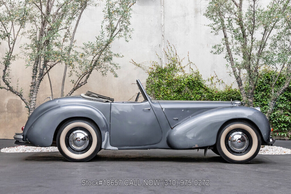 1948 Triumph 1800 Roadster Right-Hand-Drive - photo 4