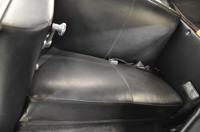1948 Studebaker Commander Regal Deluxe Convertible - photo 10