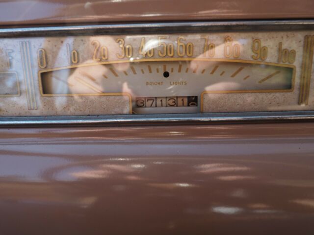 1948 Studebaker - photo 13