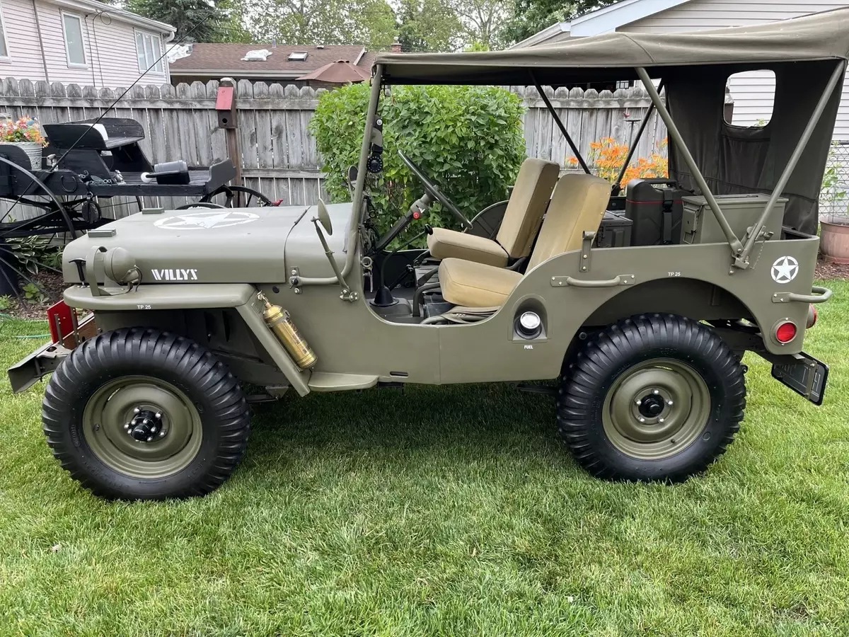 1948 Willys CJ-2A Convertible Green 1948 Willys CJ-2A