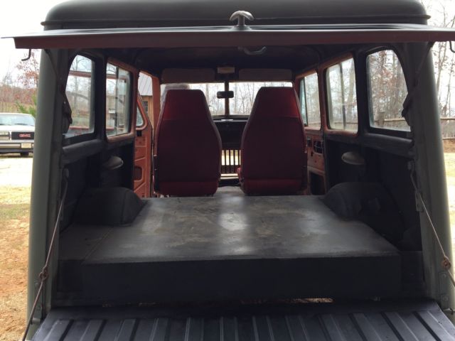1948 Willys Jeep Overland Station Wagon - photo 7