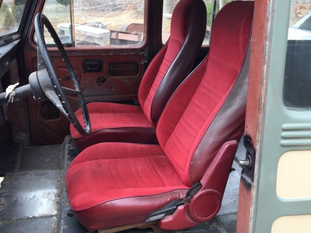 1948 Willys Jeep Overland Station Wagon - photo 9