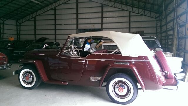 1948 Willys Jeepster - photo 2