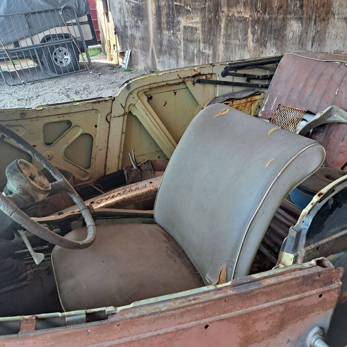 1951 Willys Jeepster Convertible - photo 6