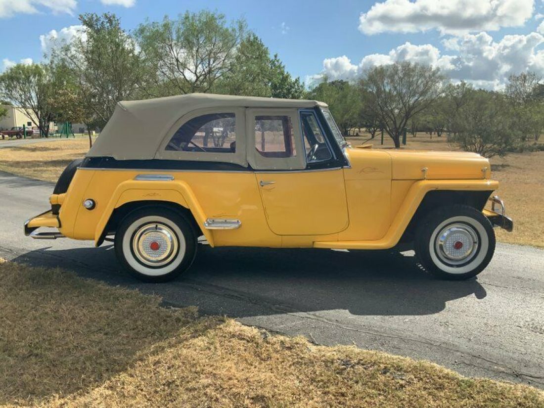 1948 Willys Jeepster 302 V8, PS, PB, Auto - photo 10