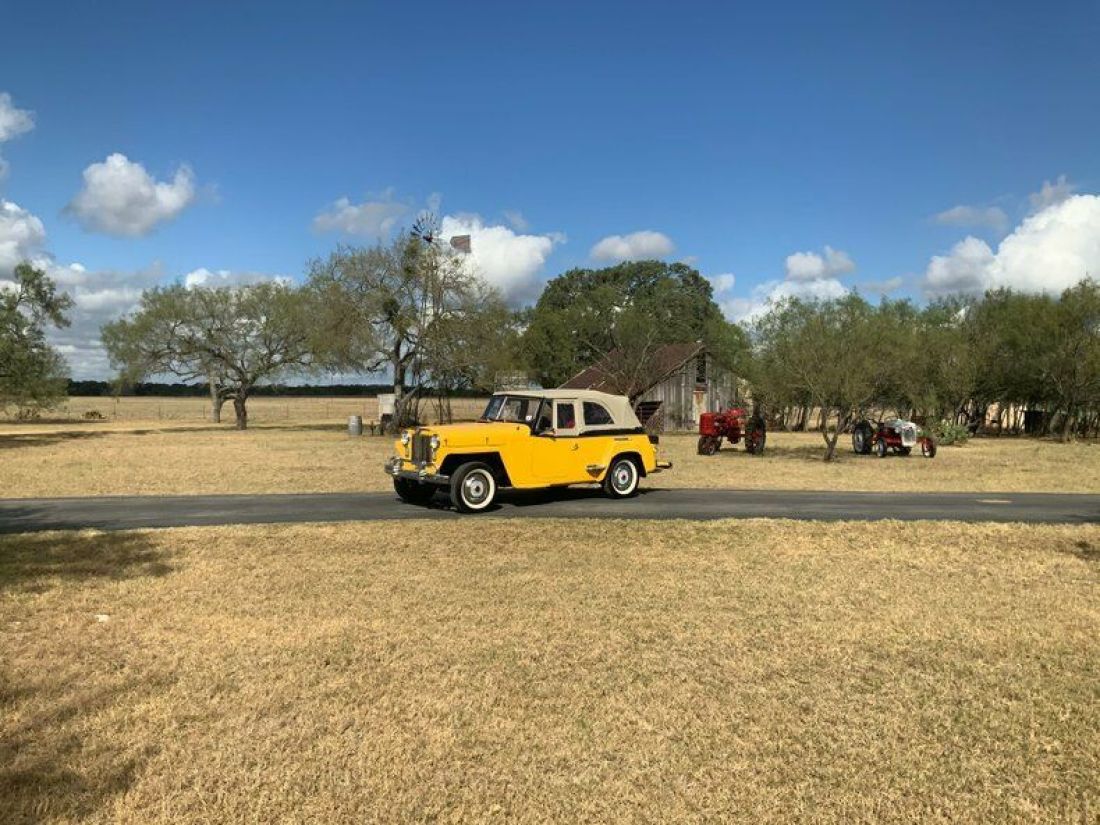 1948 Willys Jeepster 302 V8, PS, PB, Auto - photo 11
