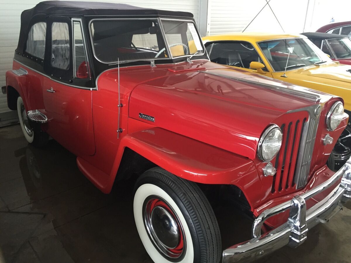 1948 Willys Jeepster black interior in excellent condition - photo 3