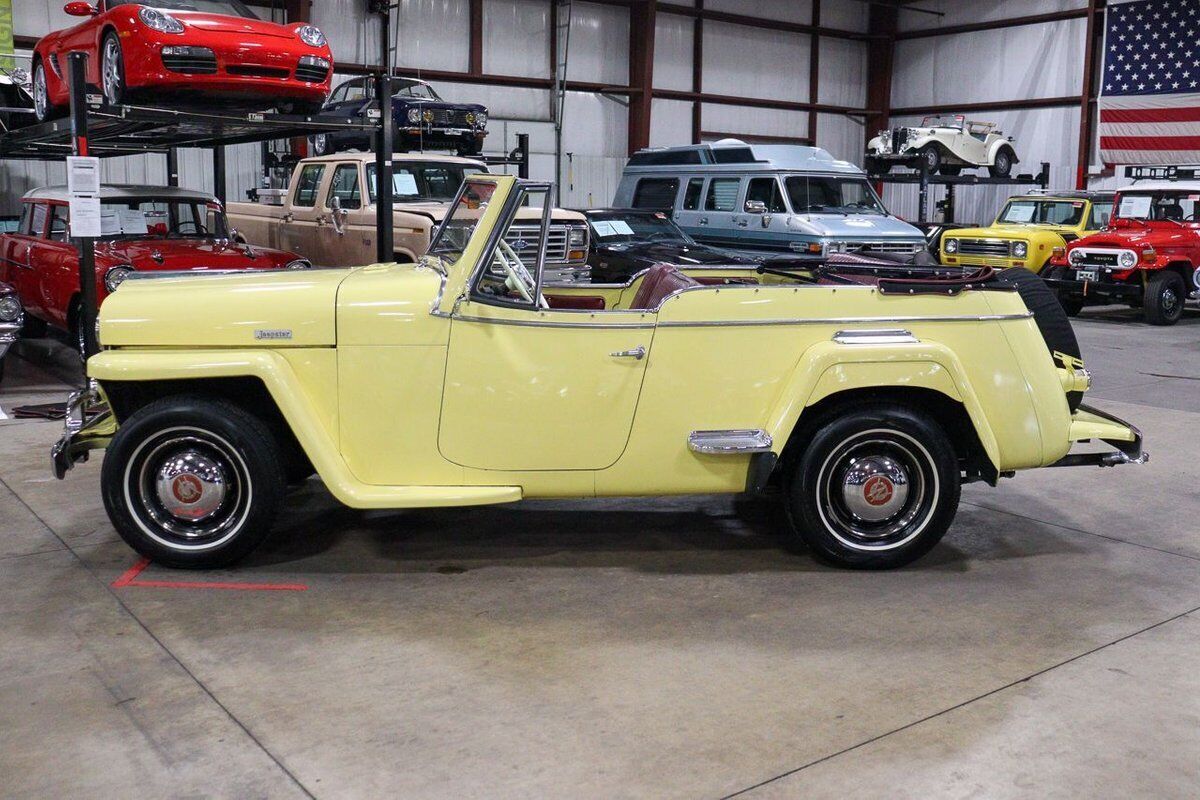 1948 Willys Jeepster - photo 3