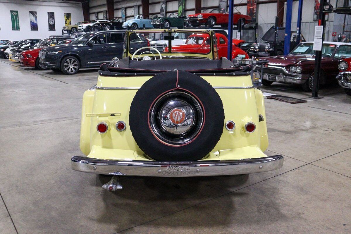 1948 Willys Jeepster - photo 6