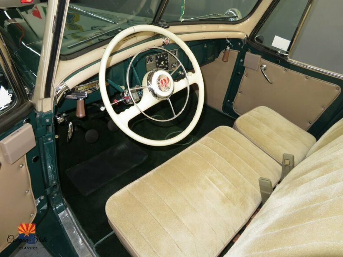 1948 Willys Jeepster - photo 2