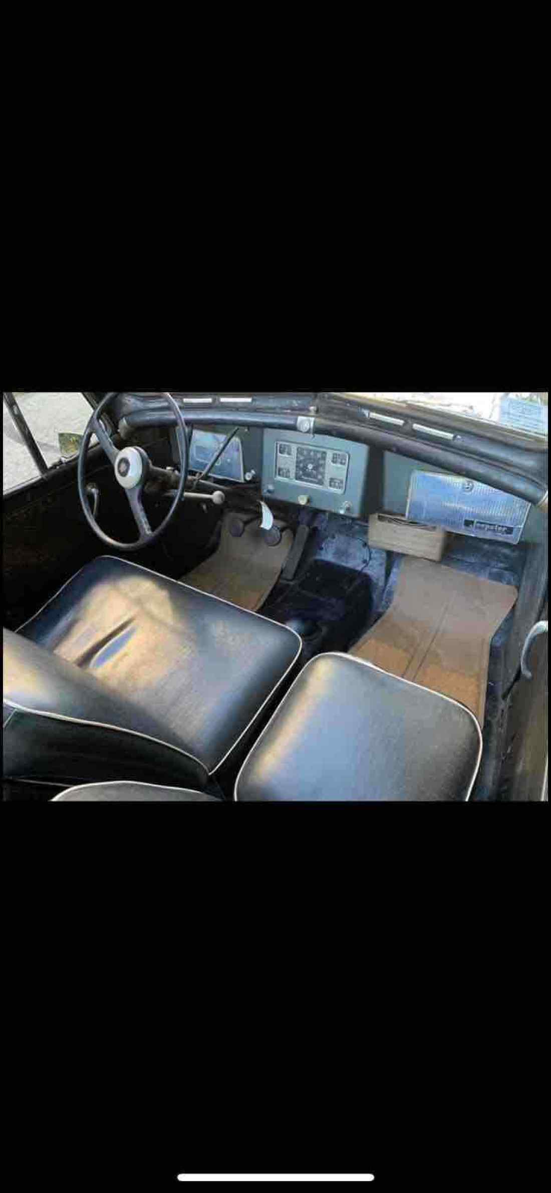 1948 Willys Jeepster - photo 10