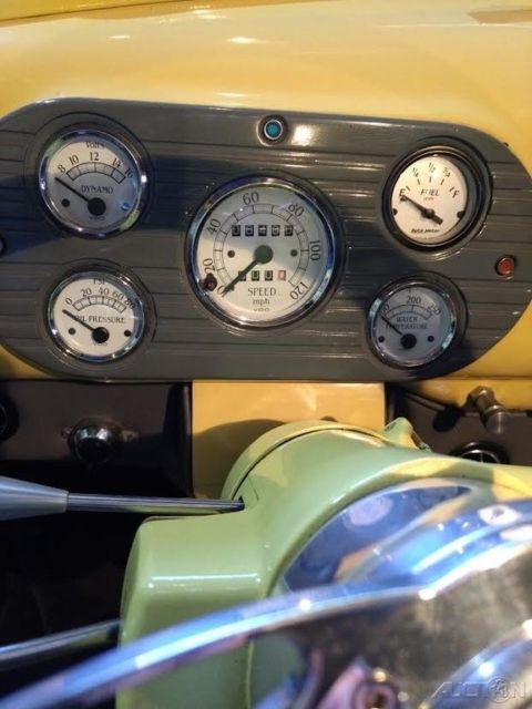 1949 GMC Custom Panel Truck - photo 4