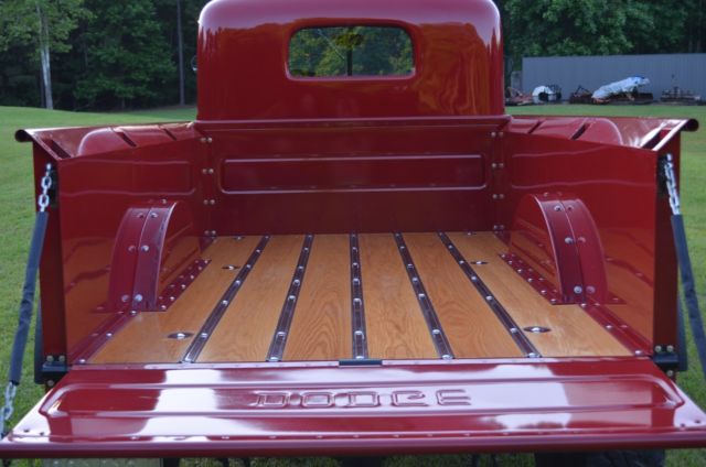1949 Dodge Power Wagon - photo 4