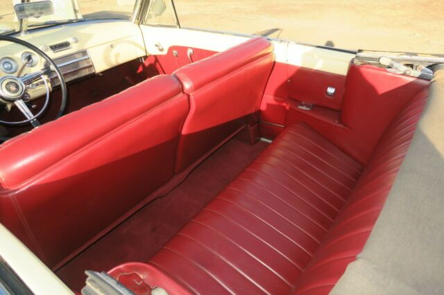 1949 Buick Roadmaster - photo 2