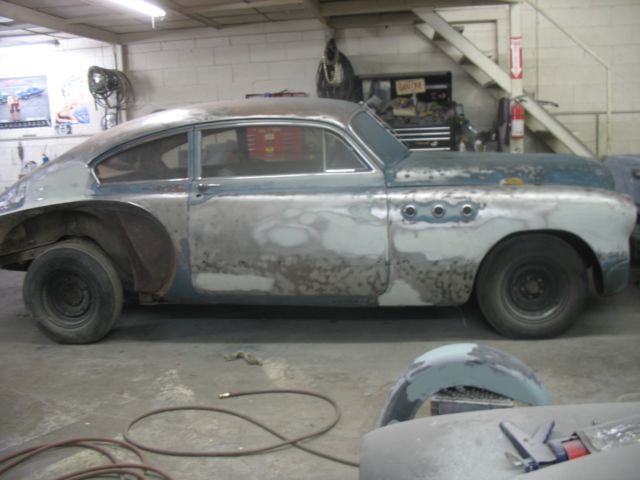 1949 Buick 56S 2dr Sedanet