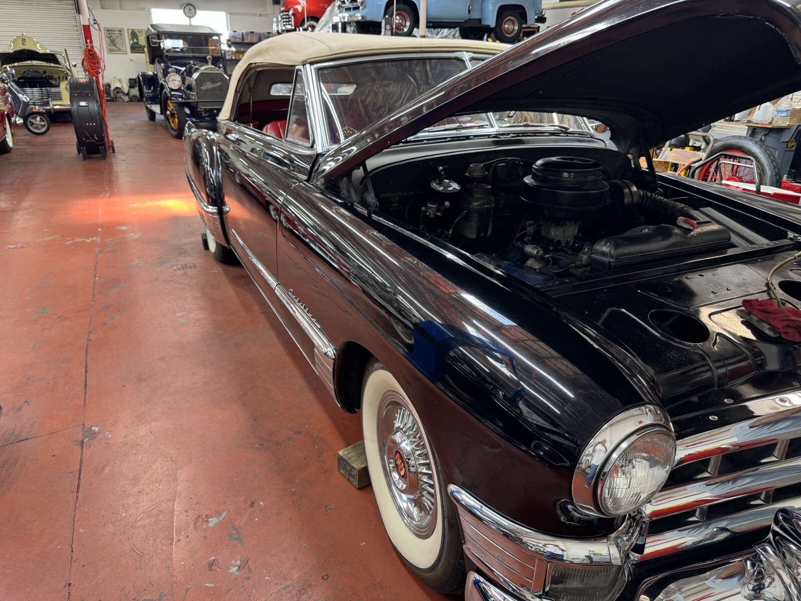 1949 Cadillac 62 Convertible RED LEATHER - photo 11