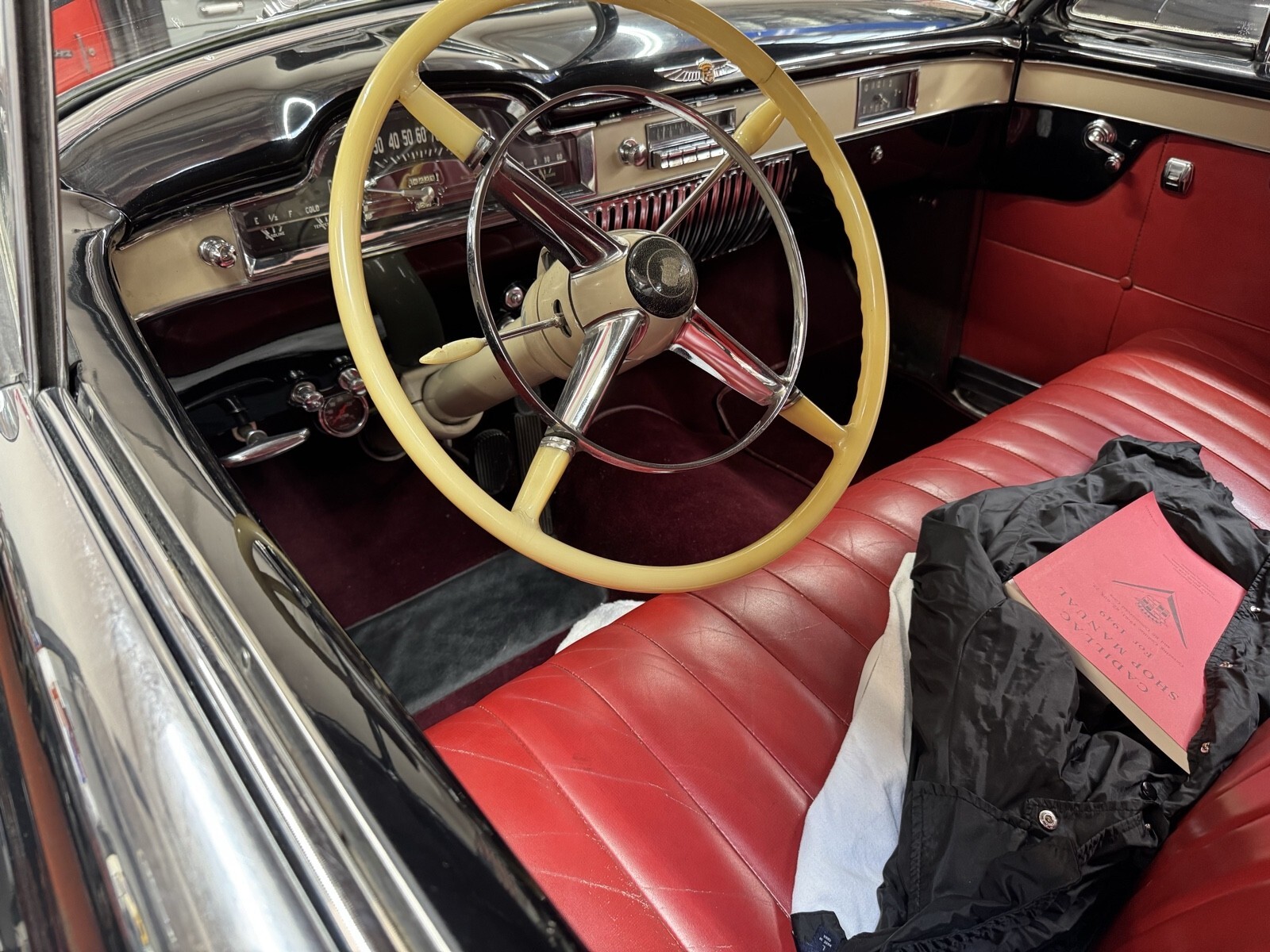 1949 Cadillac 62 Convertible RED LEATHER - photo 13