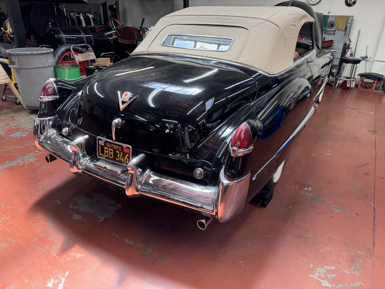 1949 Cadillac 62 Convertible RED LEATHER - photo 2