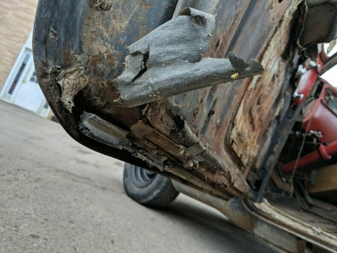 1949 Cadillac Series 61 2dr Sedanette - photo 10