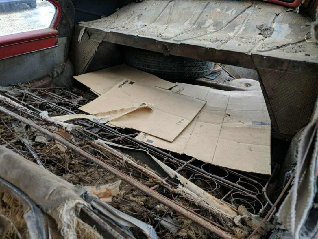 1949 Cadillac Series 61 2dr Sedanette - photo 13