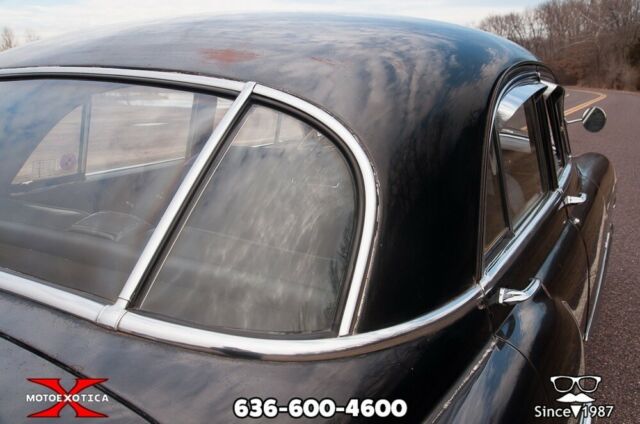1949 Cadillac Series 62 Touring Sedan - photo 10