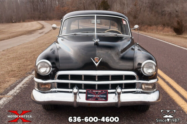 1949 Cadillac Series 62 Touring Sedan - photo 2