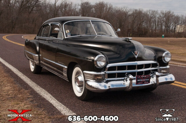 1949 Cadillac Series 62 Touring Sedan - photo 3