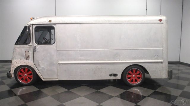 1949 Chevrolet Step Van Restomod - photo 2