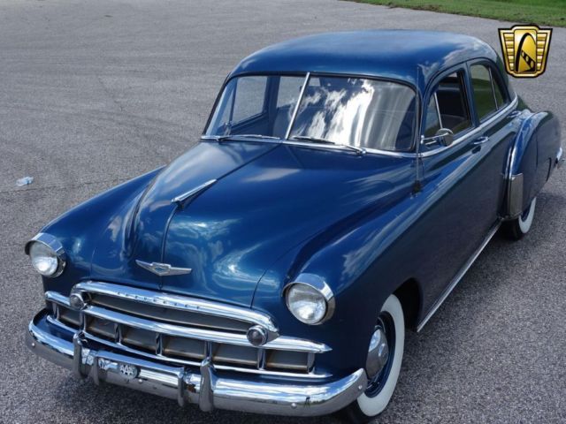 1949 CHEVROLET STYLELINE 4-DOOR SEDAN 1949 Chevrolet Styleline Deluxe