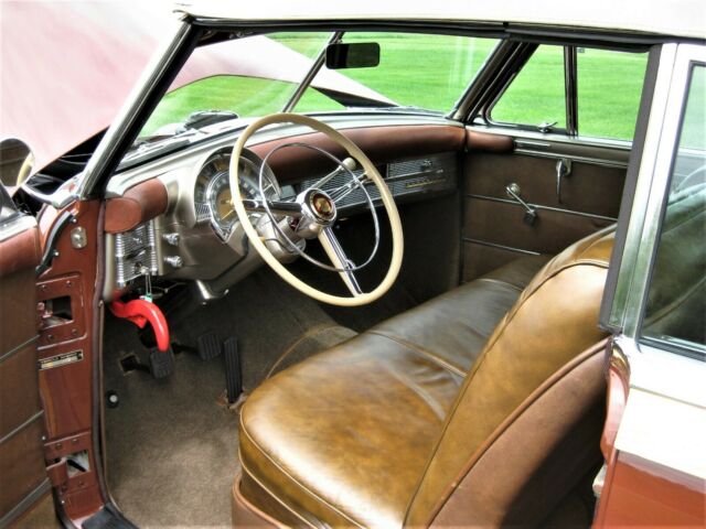 1949 Chrysler Town & Country - photo 11