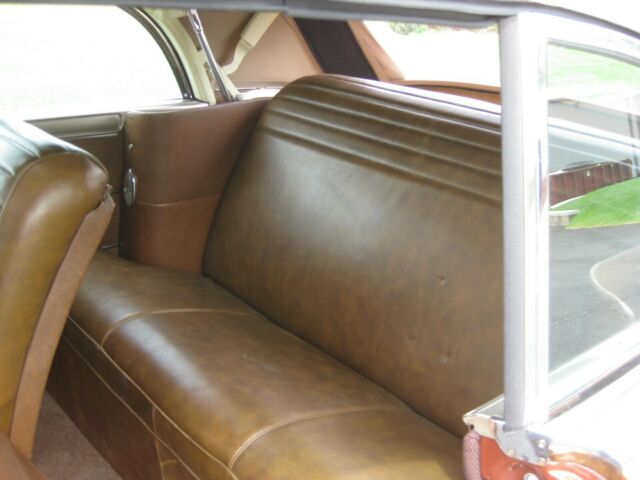 1949 Chrysler Town & Country - photo 12