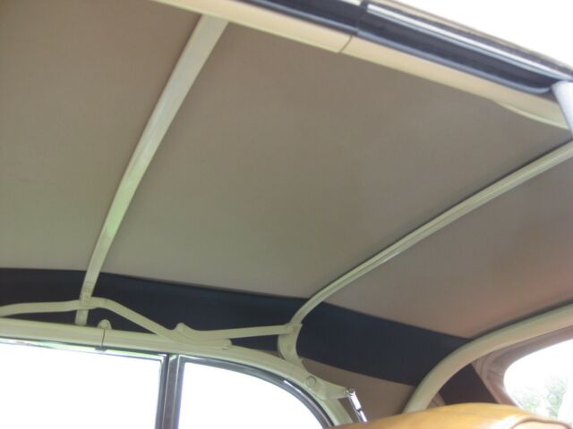 1949 Chrysler Town & Country - photo 13