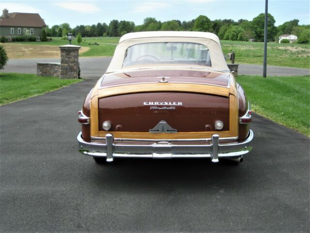 1949 Chrysler Town & Country - photo 6