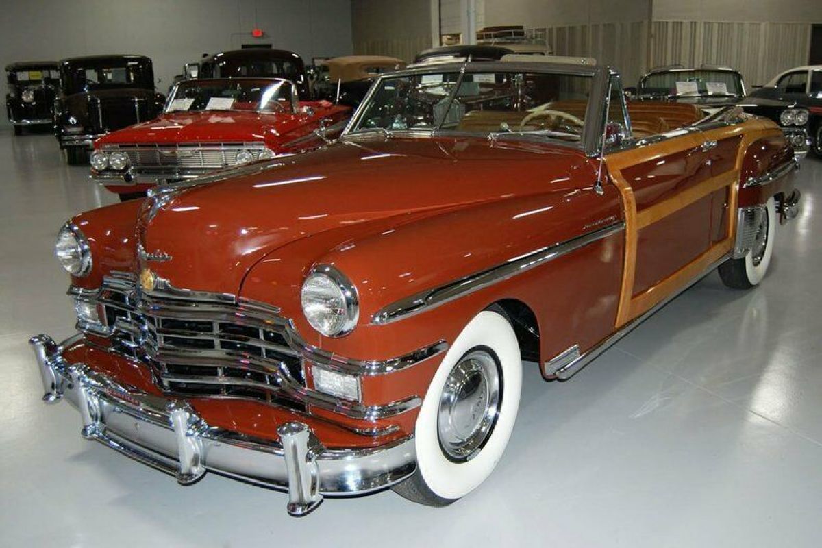 1949 Chrysler Town & Country Woody Convertible - photo 7