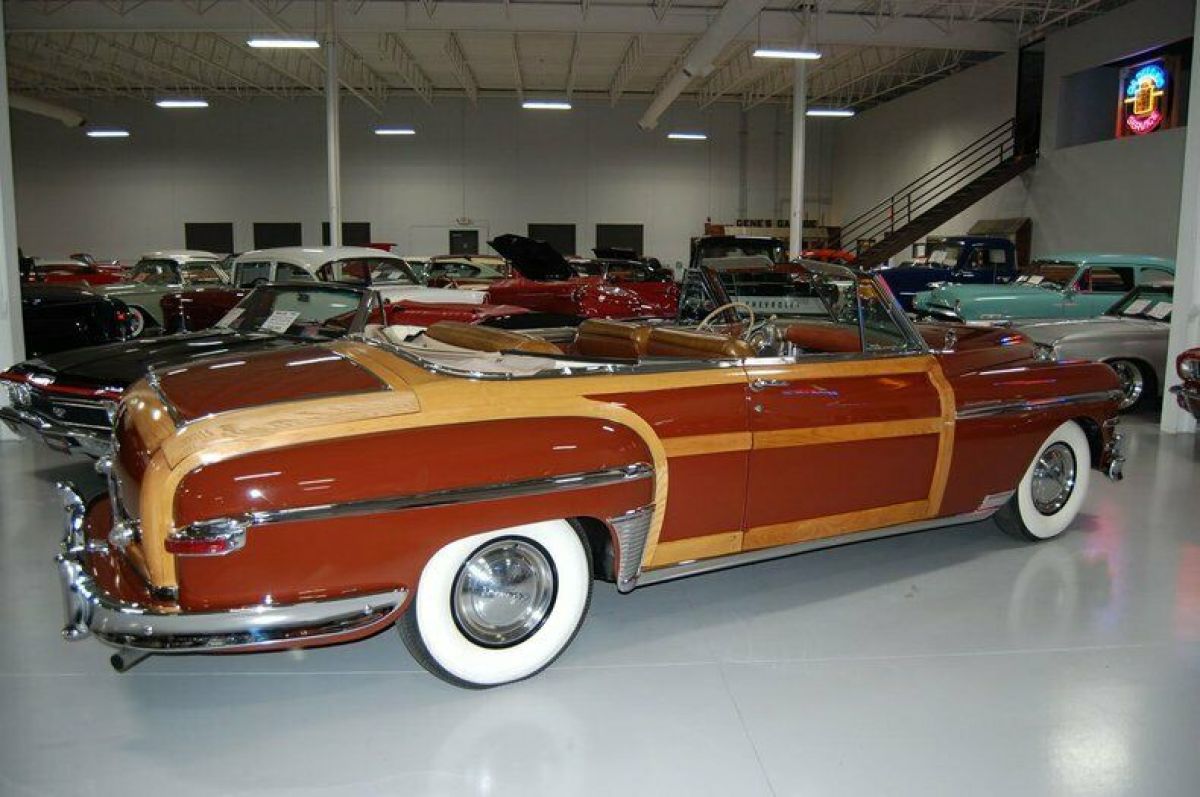 1949 Chrysler Town & Country Woody Convertible - photo 9