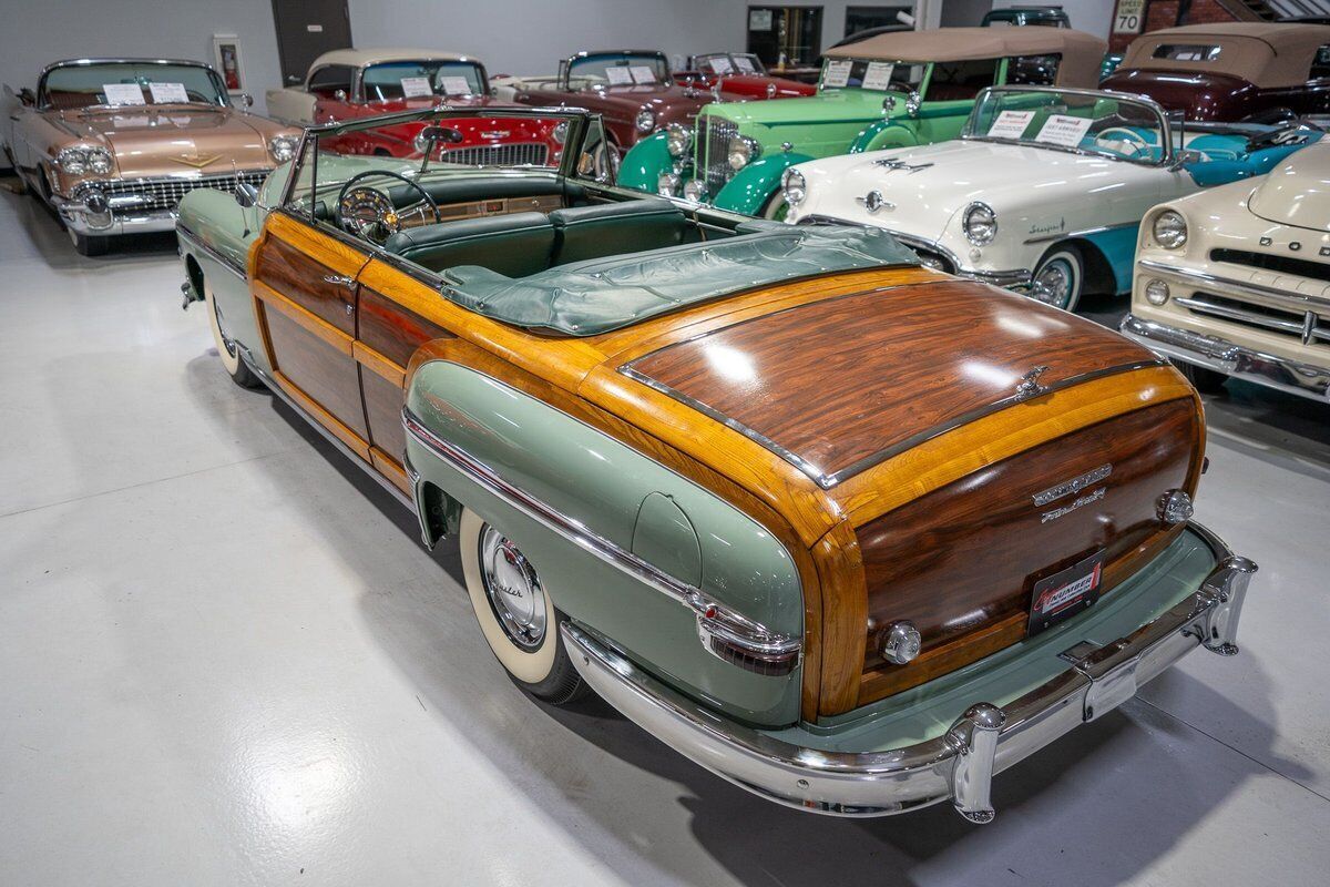 1949 Chrysler Town and Country Convertible - photo 10