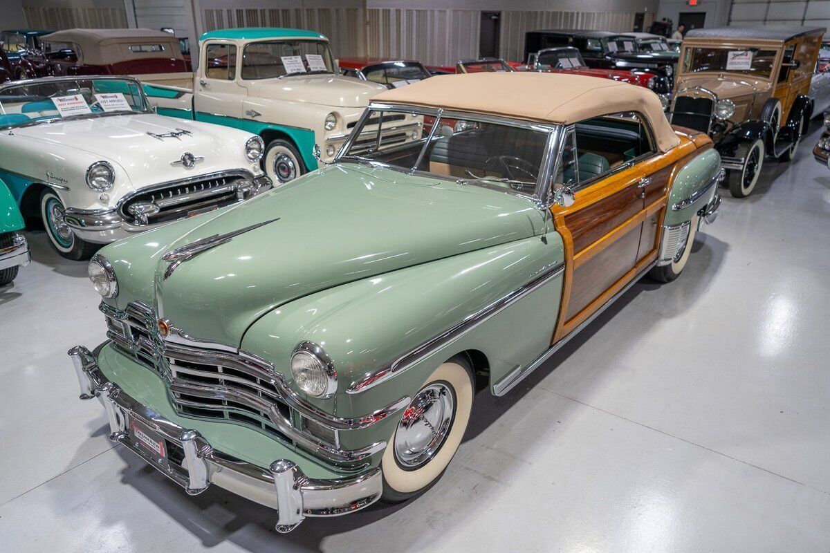 1949 Chrysler Town and Country Convertible - photo 12