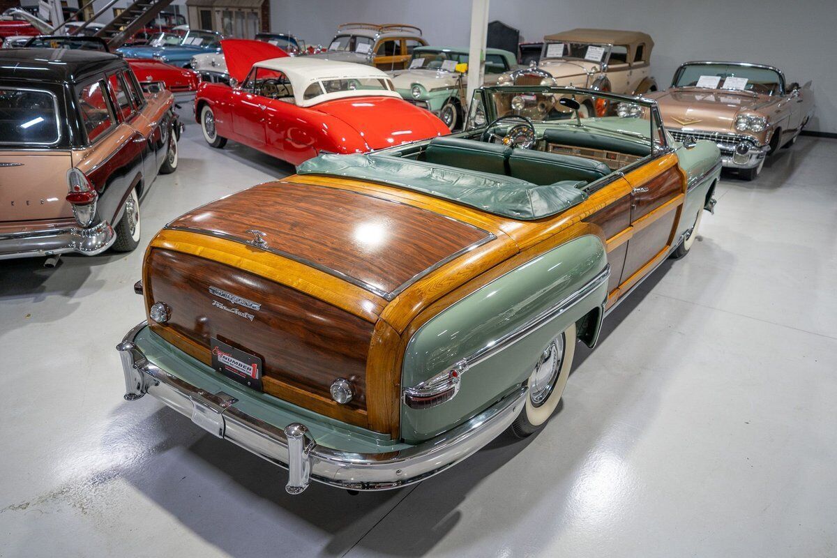 1949 Chrysler Town and Country Convertible - photo 8