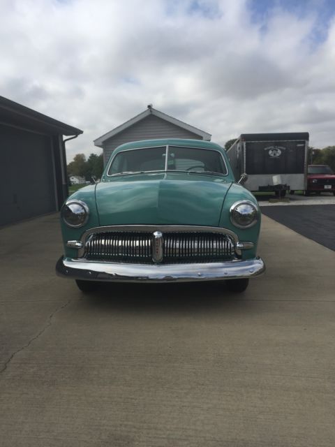 1949 Ford Club Coupe Custom - photo 2
