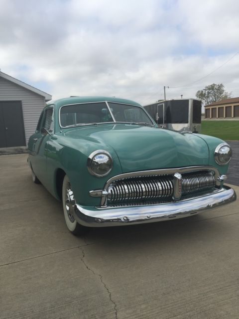 1949 Ford Club Coupe Custom - photo 3