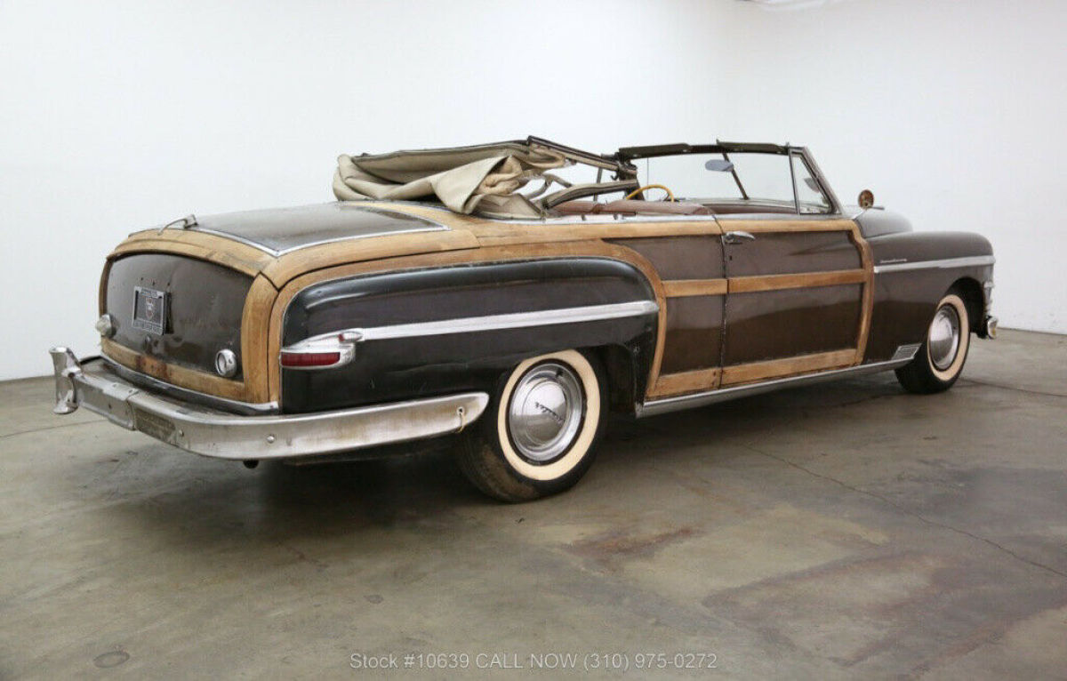 1949 Chrysler Town & Country Convertible - photo 4