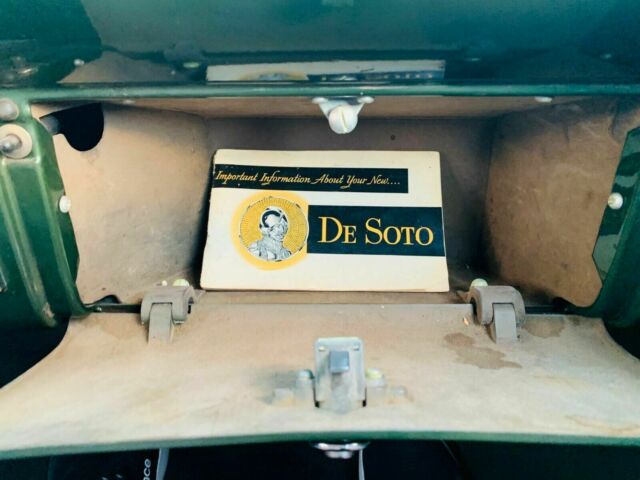 1949 DeSoto Custom origional leather/ cloth - photo 12